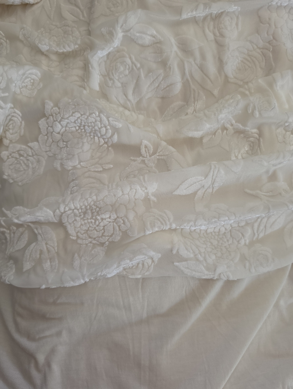 Women's Catus And Pearl Cream Floral Lace Overlay Top Size Medium NWT - Picture 3 of 5